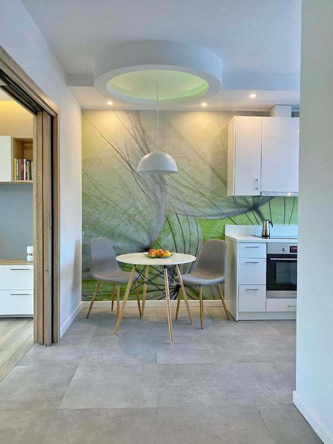 Capital Towers - Apartament Green Z Widokiem Na Rzeke Rzeszow Ngoại thất bức ảnh
