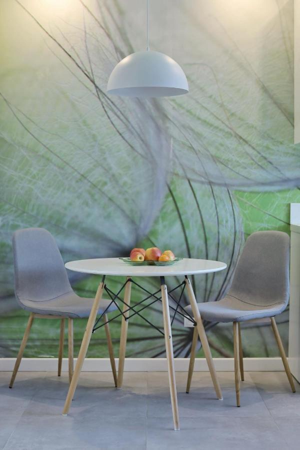 Capital Towers - Apartament Green Z Widokiem Na Rzeke Rzeszow Ngoại thất bức ảnh