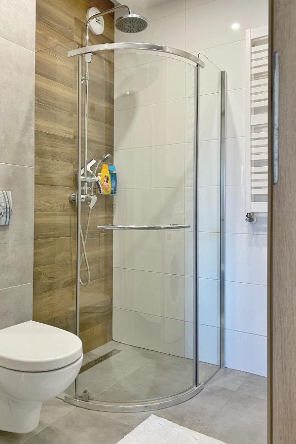 Capital Towers - Apartament Green Z Widokiem Na Rzeke Rzeszow Ngoại thất bức ảnh